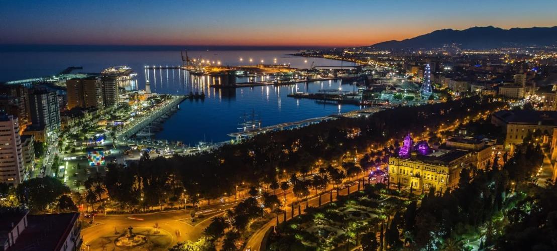 Precioso Apartamento A 5 Minutos Andando De La Playa Málaga Eksteriør billede
